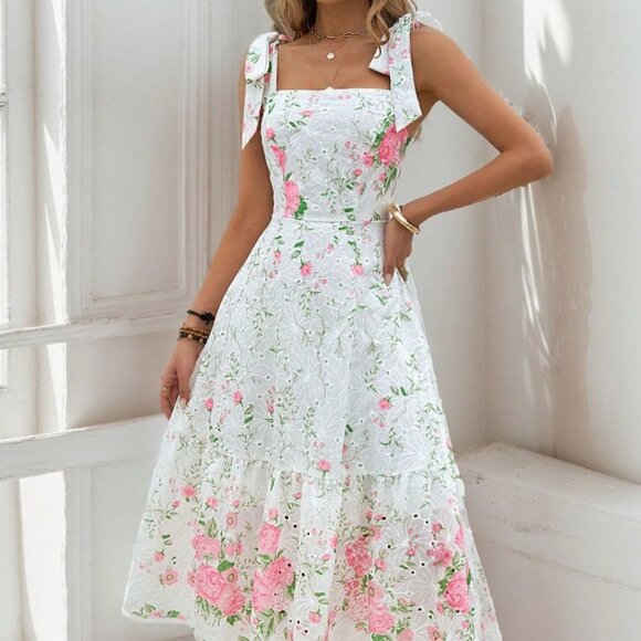 White Boho Women's Floral Square Neckline Ruffle Hem Spaghetti Strap Maxi Dress - Picture 1 of 6